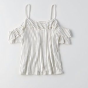 AE soft and sexy off the shoulder stripes 💕